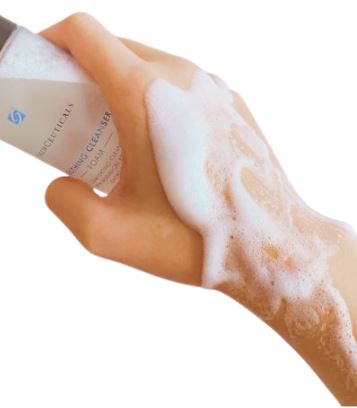 SkinCeuticals Soothing Cleanser - Image 3